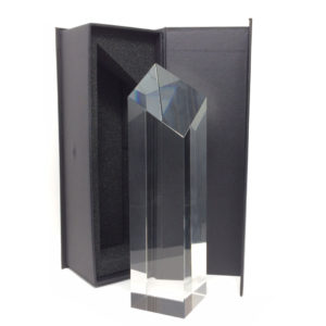 Trophee : Colonne en verre