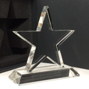 gravure sur verre trophée entreprise etoile