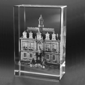 Trophée en verre tombstone gravure en 3D